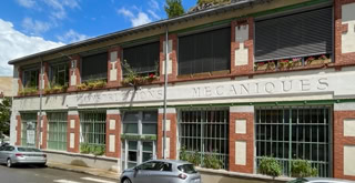 Fassade des Industriegebäudes nach den Bauarbeiten.